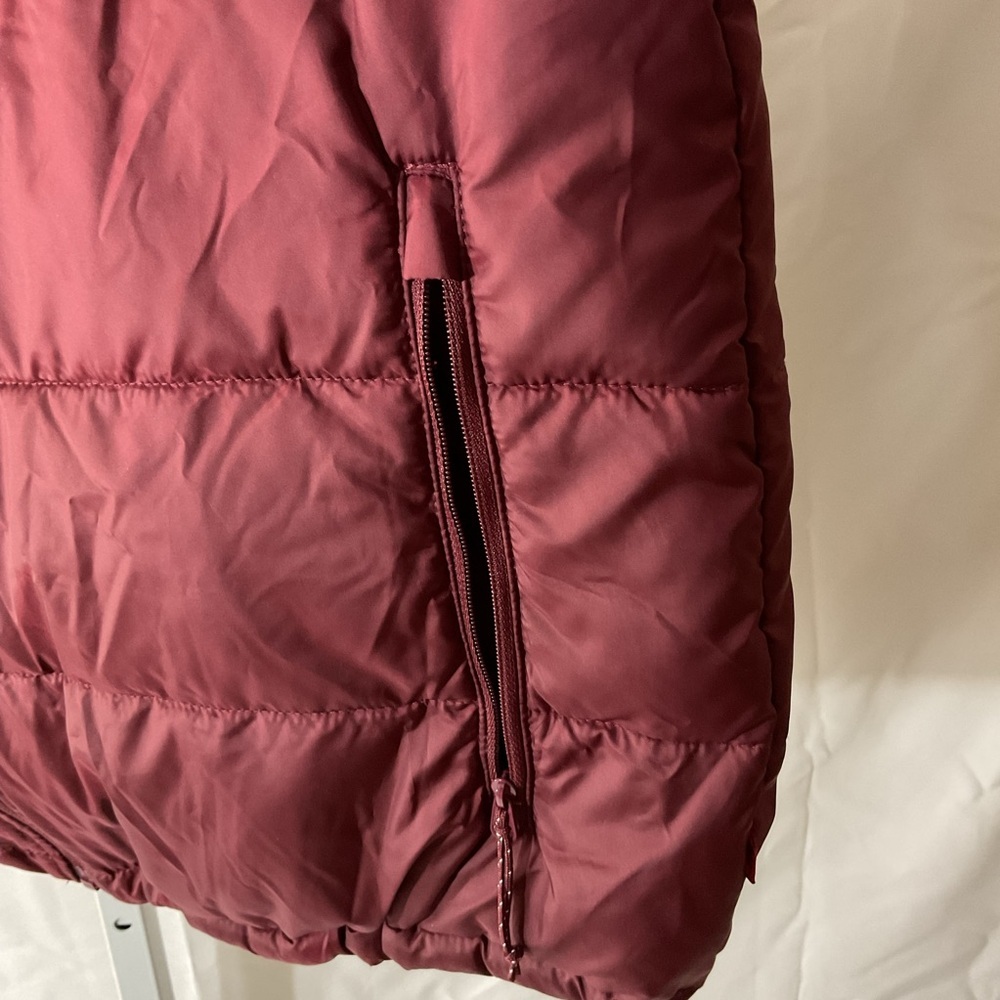 Levi's Maroon Jacket - Picture 10 of 12